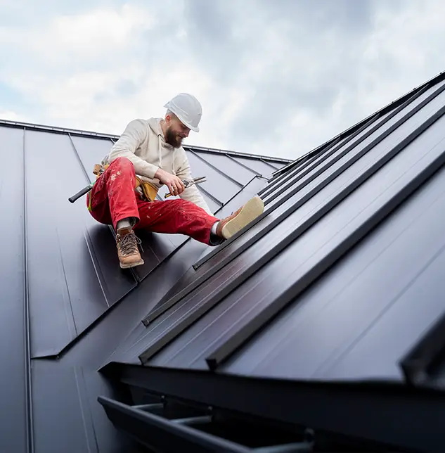 Reliable Roof Eaves Repair Company in Vernon Hills, IL: Protecting Your Home's Edge