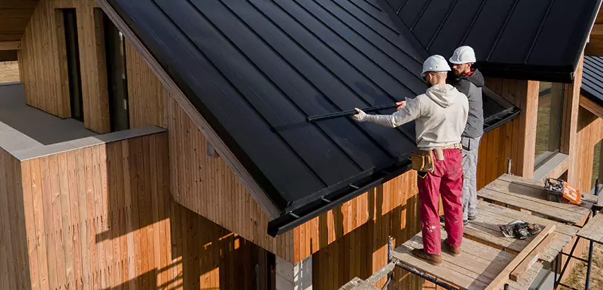 Professional Soffit Repair Services in Vernon Hills, IL