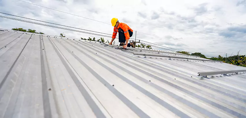 Metal Roof Repairs in Vernon Hills